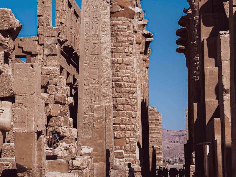 Boundary stela at Tell el-Amarna with cuneiform-era hieroglyphic inscription